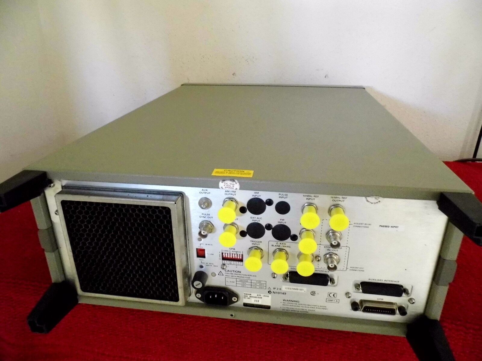 Agilent 83650B /001/002/008 * 10Mhz - 50Ghz Synthesized Signal Generator Agilent 83650B /001/002/008 * 10Mhz - 50Ghz Synthesized Signal Generator